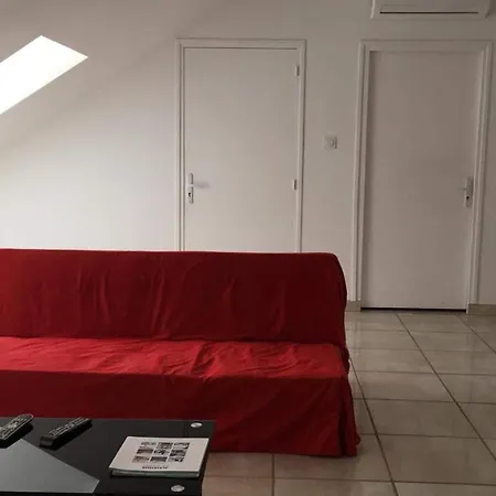 Vichy Apartment *